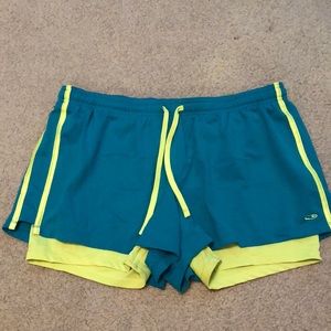 Athletic shorts